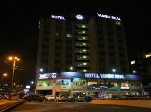 Hotel Tambo Real