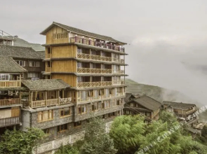 Longying Hotel