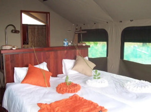 Nkasa Lupala Tented Lodge