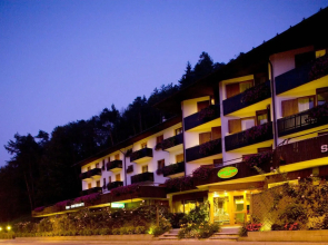 Comano Cattoni Holiday