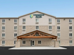 WoodSpring Suites Medford near I-5