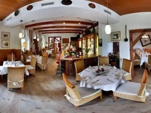Restaurant & Pension Bellevue