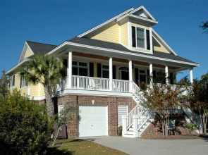 Beach  4 Bedroom Home