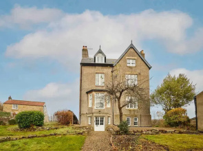 Host Stay The Garden Flat