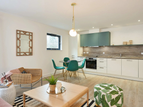 2BR Luxury Apartment -  Broad Street/Brindley Place/ICC