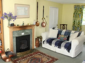 Winterbourne Cottage, Salisbury