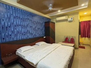 Hotel Asha Pride