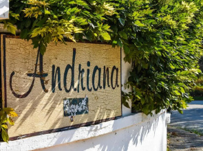 Andriana Apartments