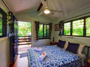 Thornton Beach Bungalows Daintree