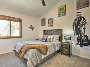 Colorful Condo in Pagosa Springs w/ Patio!