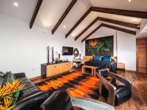 Boutique Ocean Views  incorporating Wend
