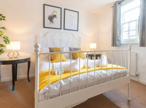 Oxford Bridge House A Beautiful And Traditionally British 3 Bed Oxford Home