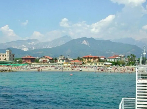 Attico in Villa 6/8 posti vista mare climatizzato