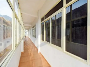 Hotel Aviral Ganga