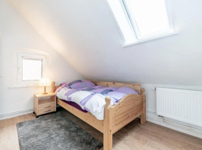 Id 6956 - Private Apartment