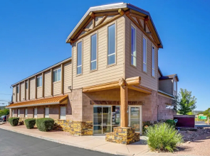 2 Mi to Lake: Apt w/ Balcony in Payson!