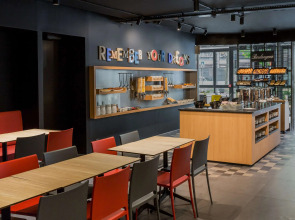 Campanile Paris 12 — Bercy Village