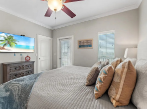As You Wish GS 5BR 4BA 29 Payne St 14