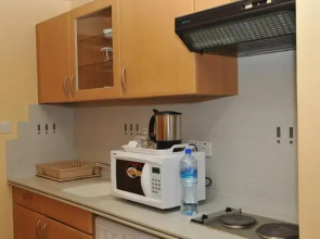 Cassells Hotel Apartments Deluxe