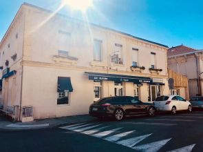 Le Kamelia