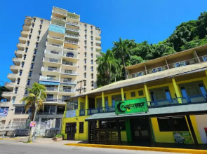 Montego Bay Club Apartments