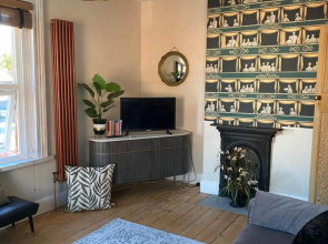 Fig Tree Flat - Recently Renovated
