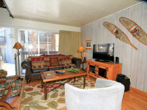 Sierra Park S #16 1 Bedroom Condo