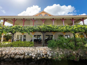 Spanish Water Marina Triple Penthouse