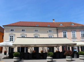 Hotel Livadić