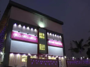 Hotel Gulab Paradise