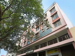 OYO 16428 Hotel Comfort Inn