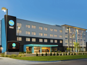 Tru by Hilton Wichita Northeast