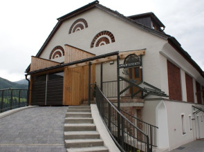 Modern Apartment Near Ski Area in Sankt Michael im Lungau