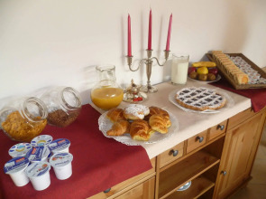 Borghetto Airport - Hospital