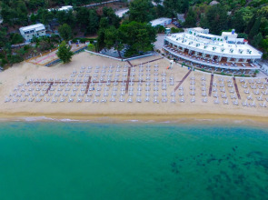 Отель Bomo Tosca Beach