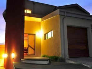 Marine 5 Guesthouse