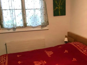 Mona's B&B