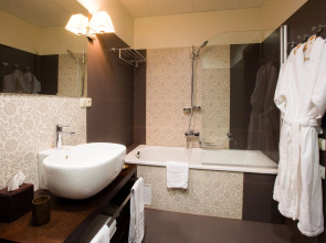 Бутик-отель Gallery Park Hotel & SPA, Châteaux & Hôtels Collection