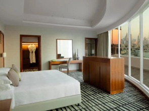 Jumeira Rotana Hotel