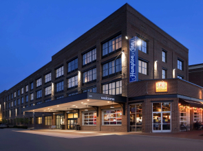 Hampton Inn Huntsville/Village of Providence