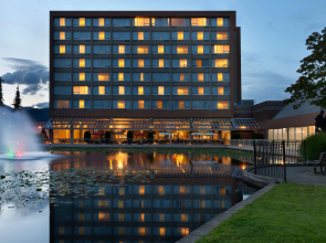 Coast Chilliwack Hotel by APA