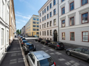 2 bedroom apartment 8 guests