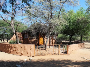Harnas Lodge