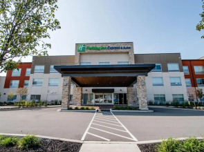 Holiday Inn Express & Suites Tonawanda - Buffalo Area by IHG