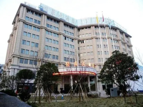 Kaiyuan Manju Hotel ·Quzhou Sanqu Store