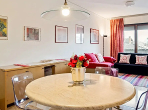 San Carlo Luminous Apartment