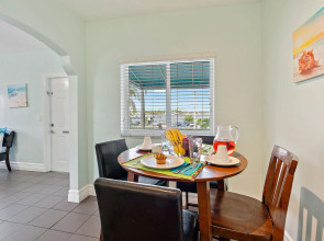 Hollywood Beachside Boutique Suites