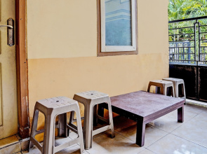 Hotel O Lili Kost SyariahNearKetapang Royal City