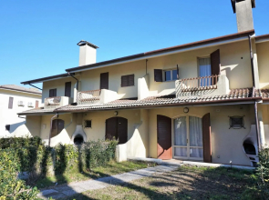 Inviting villa in Porto Santa Margherita with private garden
