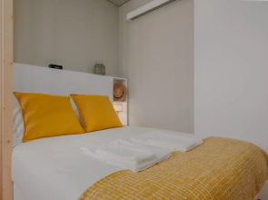 Green Garden Luxury House w/ AC, Metro & Downtown